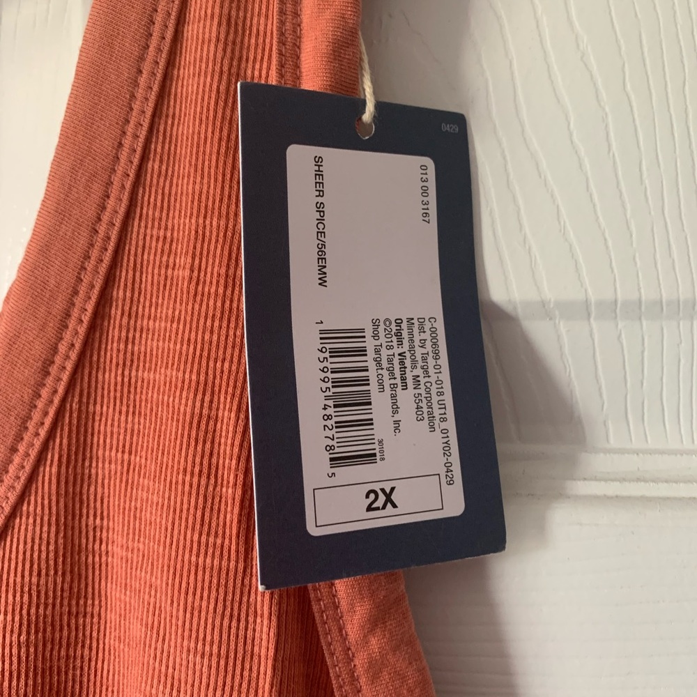 NWT Universal Thread Tank Top - Picture 4 of 5